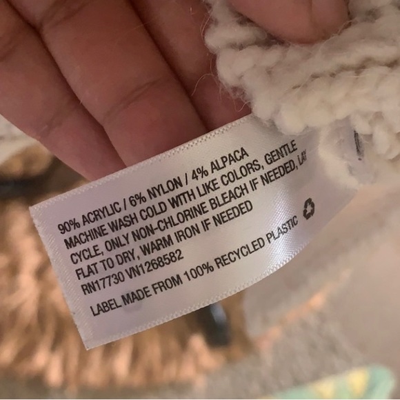 Merona Chunky Knit Sweater Fairisle Pink Grey Oversized cut size S - Picture 6 of 7